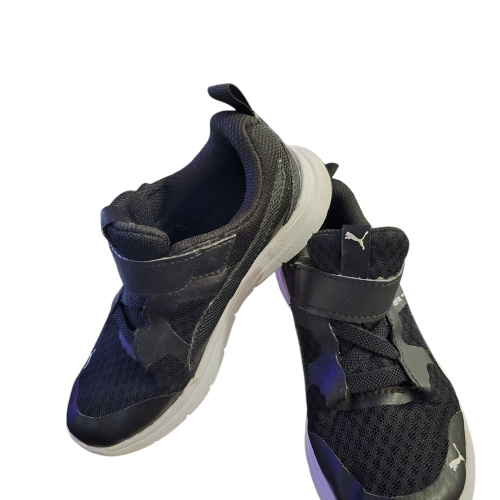 Puma Black Sneakers with Velcro Strap and Mesh Upper - Picture 2 of 8